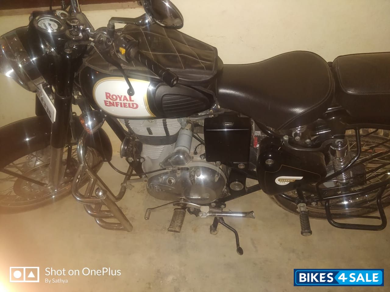 Black Royal Enfield Classic 350