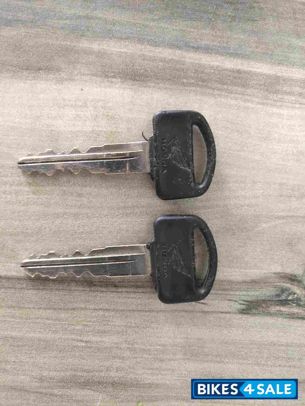 Black Honda Activa i