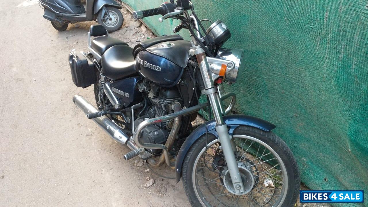 Marine Royal Enfield Thunderbird 500