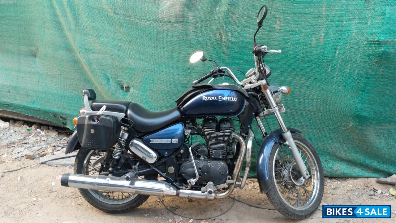 Marine Royal Enfield Thunderbird 500