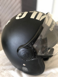 Royal Enfield Classic Stealth Black