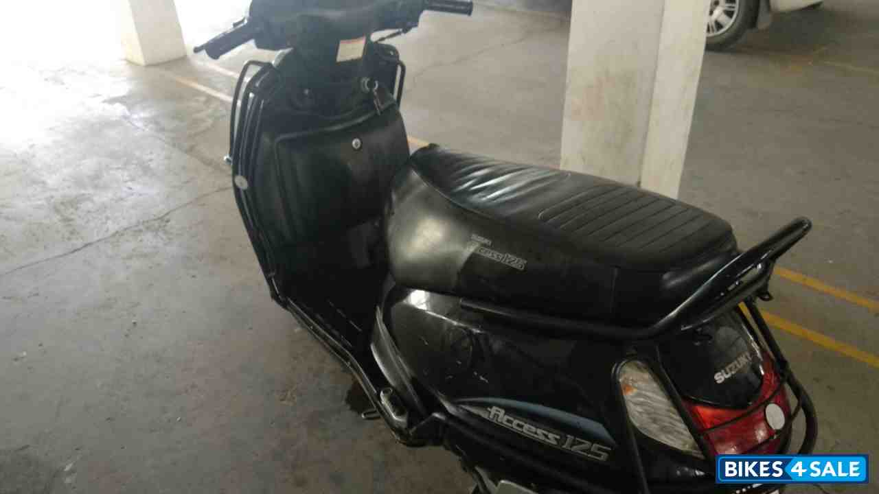 Suzuki Access