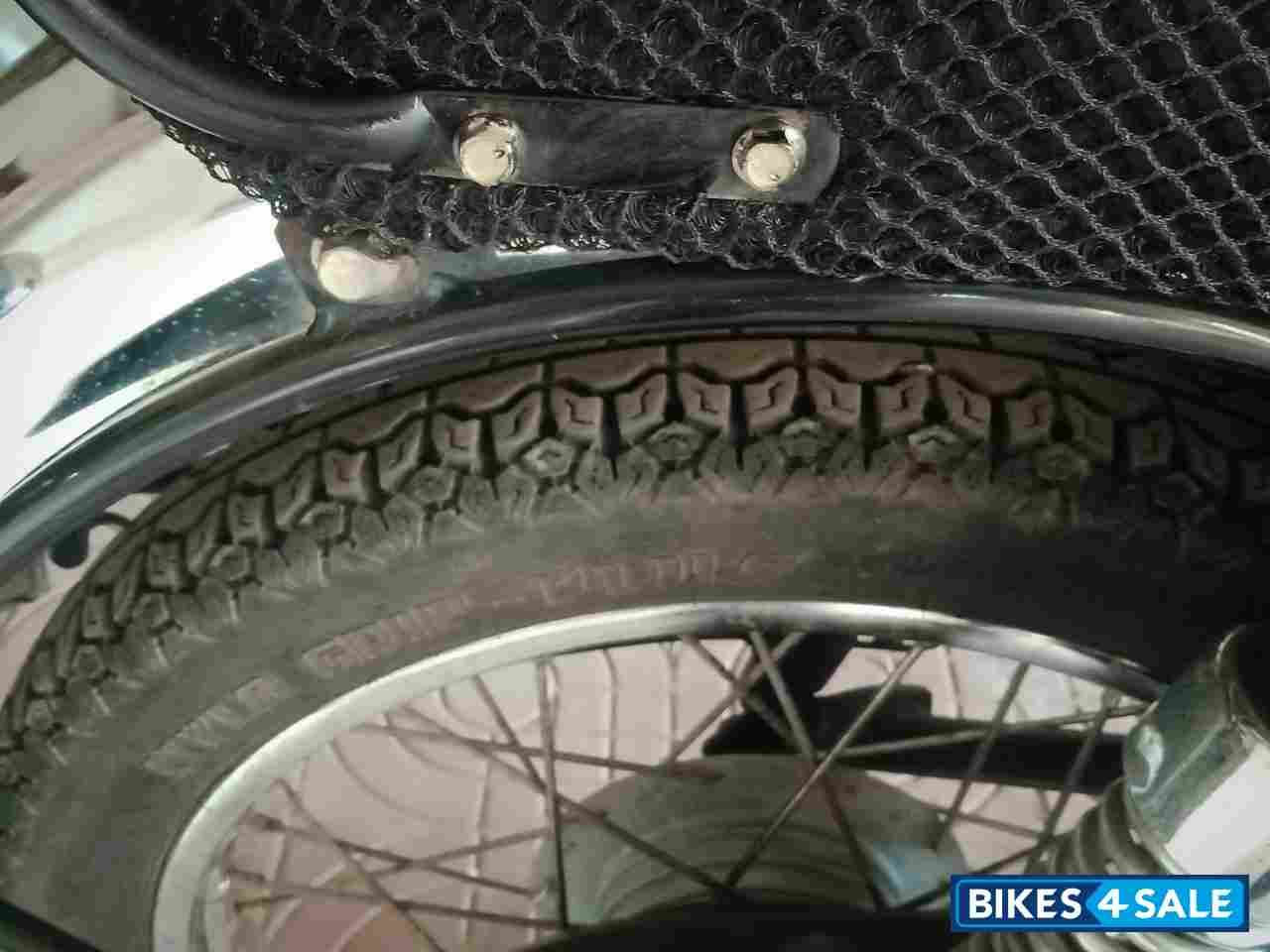 Black Royal Enfield Bullet Electra Twinspark