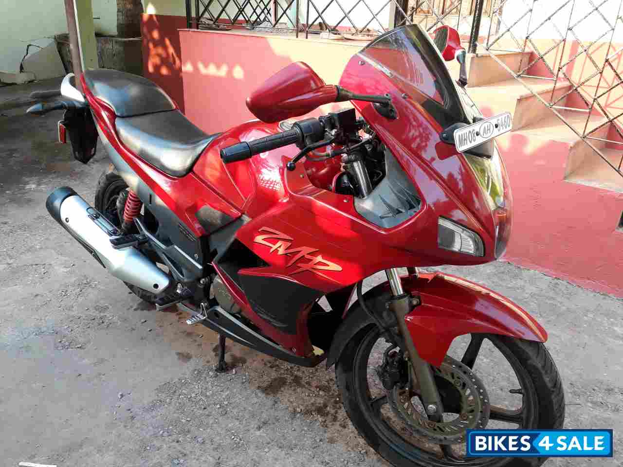 Red Hero Karizma ZMR