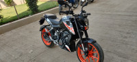 Black KTM Duke 200