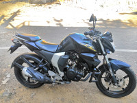 Black Yamaha FZ FI V2