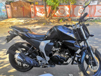 Black Yamaha FZ FI V2