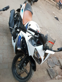 White Yamaha YZF R15 S