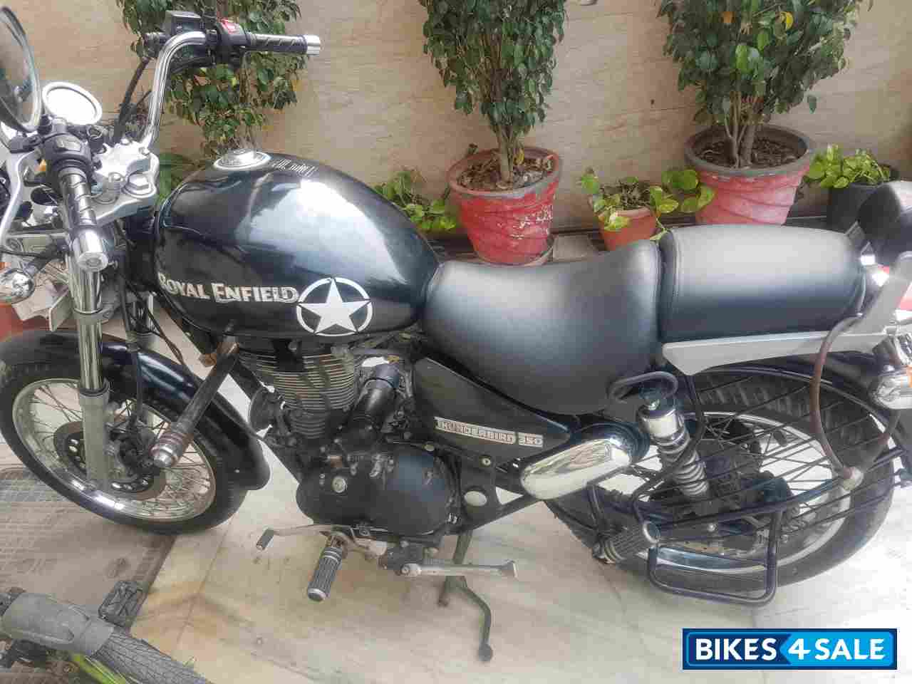 Royal Enfield Thunderbird 350 Royal Enfield Thunderbird 350