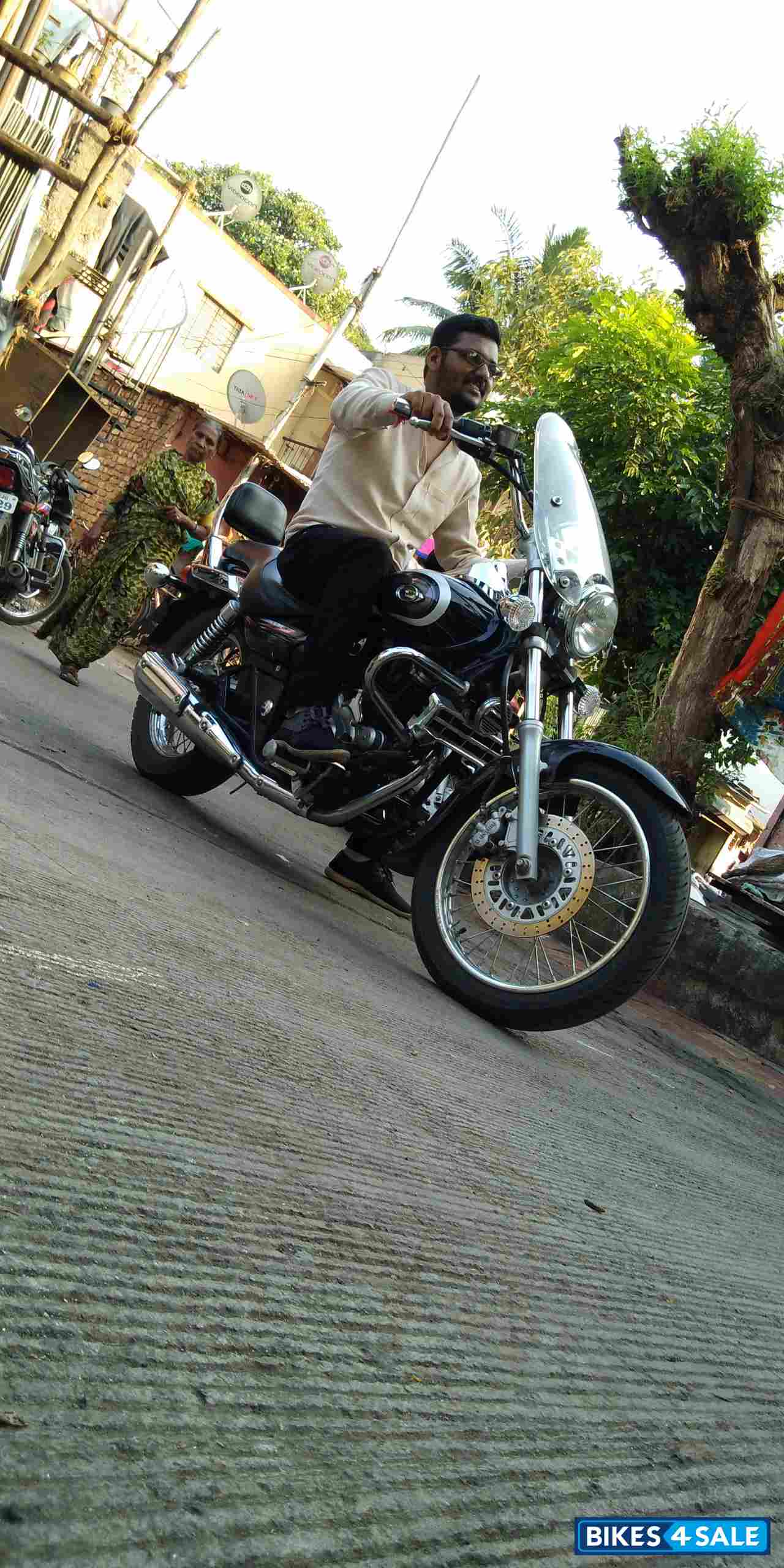 Bajaj Avenger Cruise 220