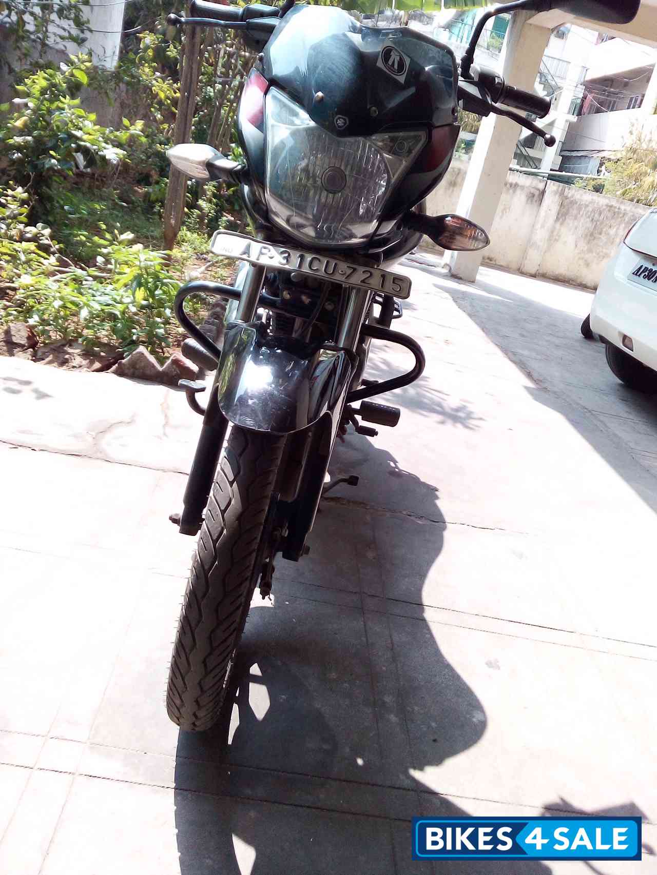 Red & Black Bajaj Discover 100M