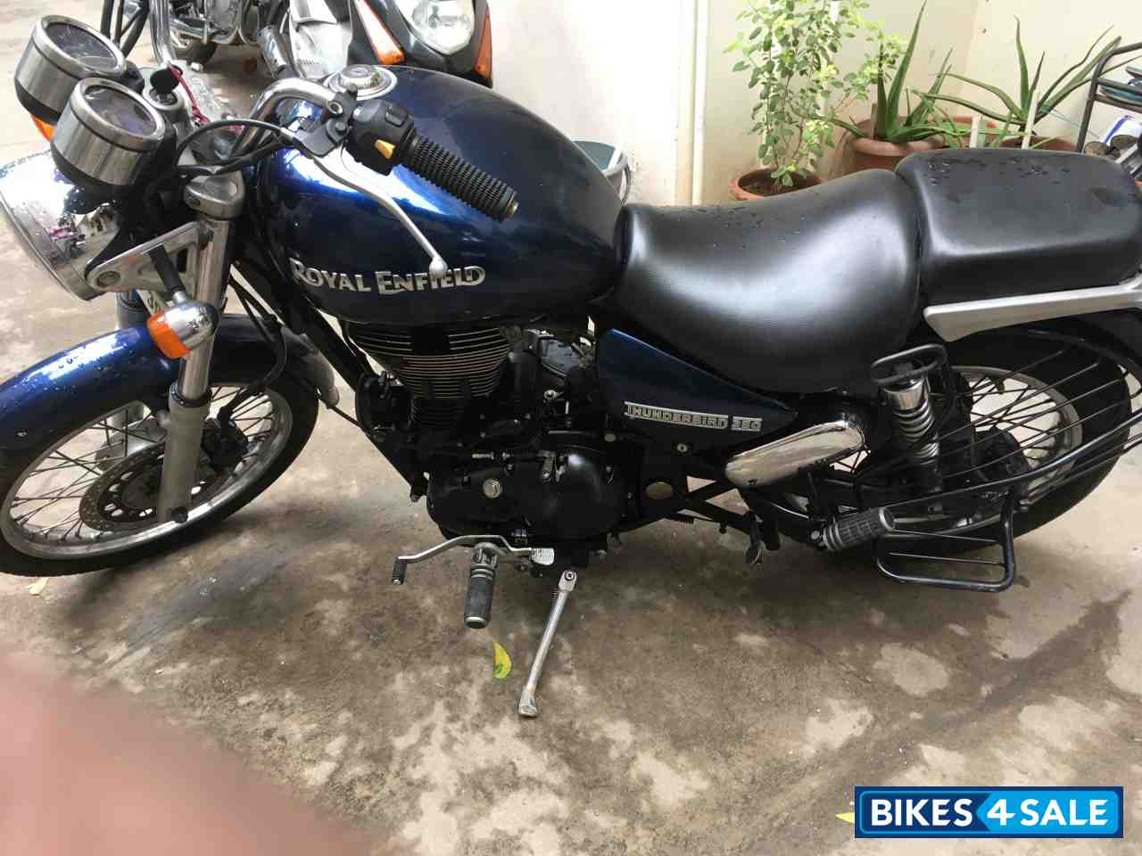 Marine Blue Royal Enfield Thunderbird 350