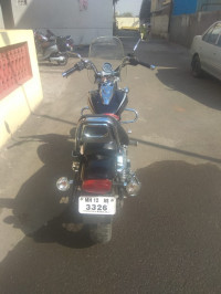 Black Bajaj Avenger Cruise 220