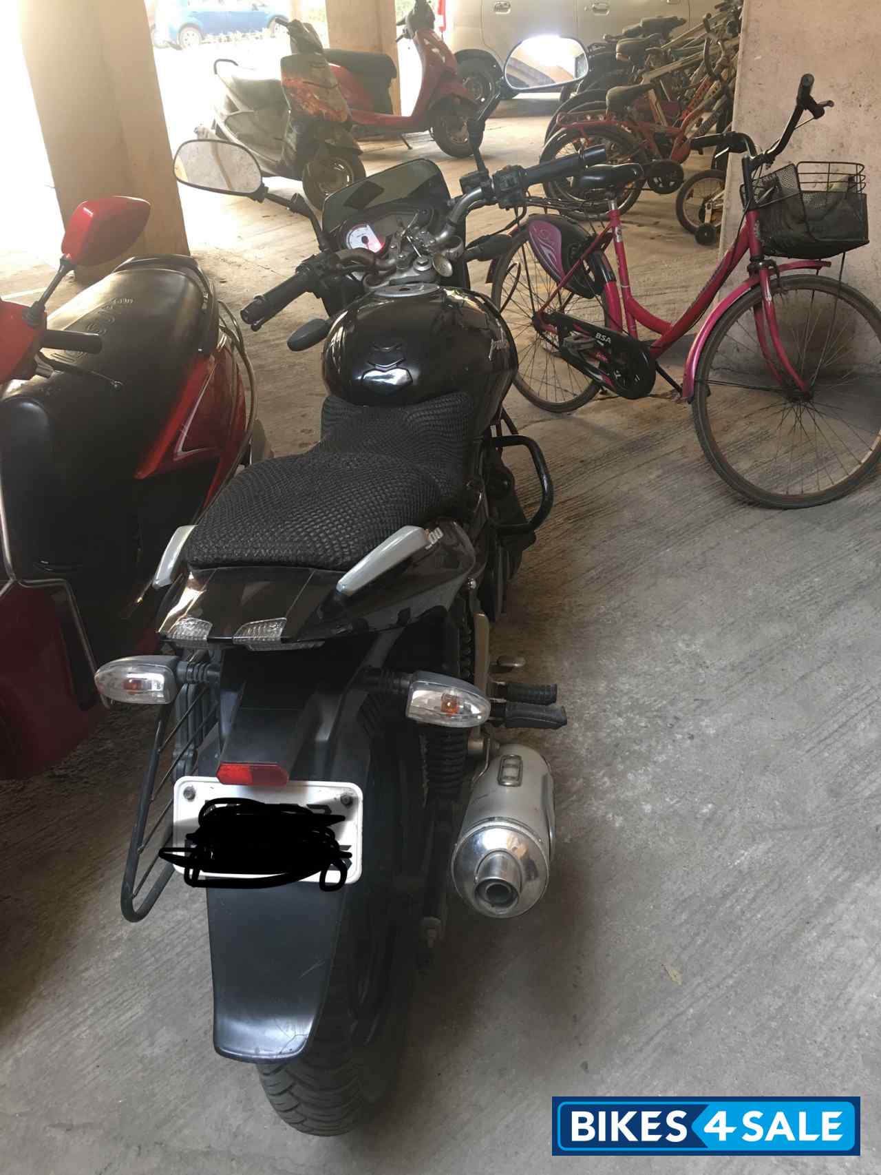 Bajaj Pulsar 200 DTSi Bajaj Pulsar 200 DTSi