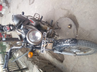 Black Bajaj CT 100