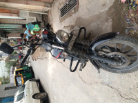 Bajaj Avenger Street 220 2017 Model