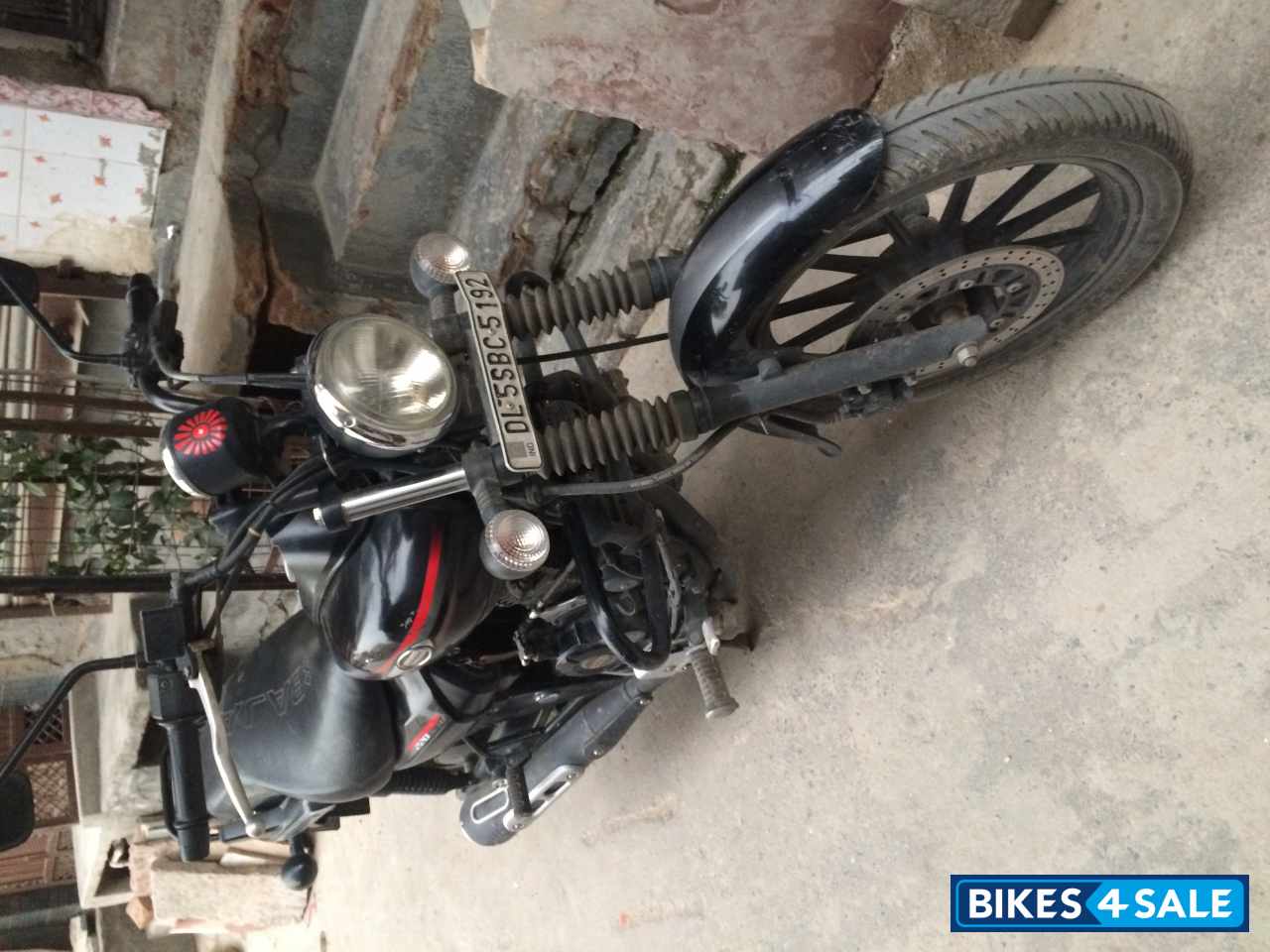 Black Red Bajaj Avenger Street 220 Black Red Bajaj Avenger Street 220