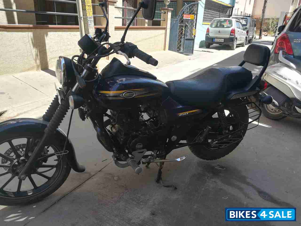 Navy Blue Bajaj Avenger Street 150 Navy Blue Bajaj Avenger Street 150