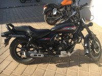 Bajaj Avenger Street 220