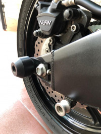 Black Kawasaki Versys 650