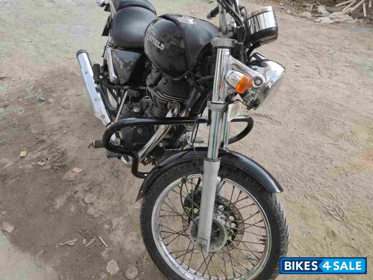 Black Royal Enfield Thunderbird TwinSpark 350 Black Royal Enfield Thunderbird TwinSpark 350