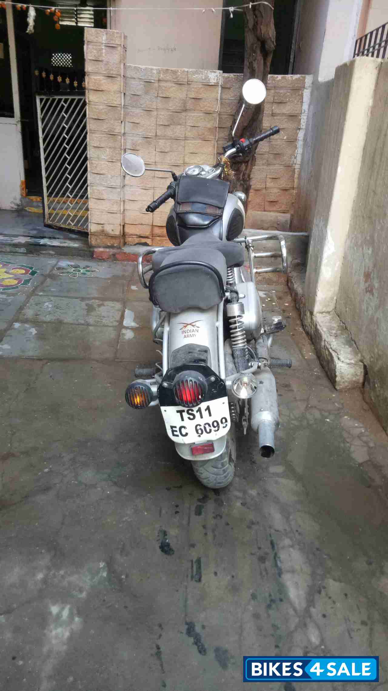 Royal Enfield Classic 350