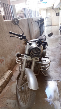 Royal Enfield Classic 350