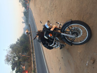 Black Royal Enfield Classic 350