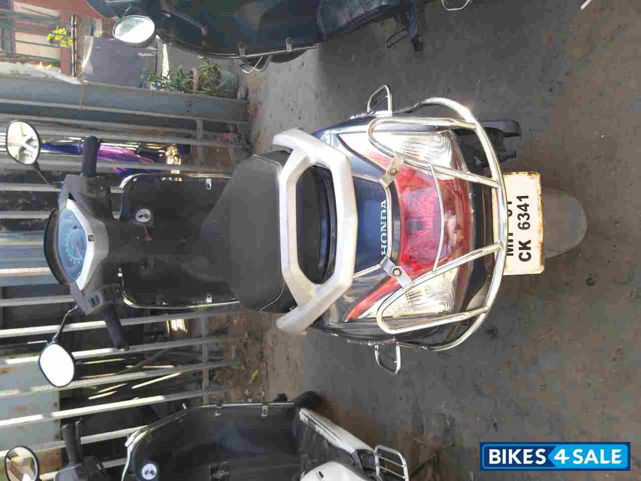 Blue Honda Activa 125