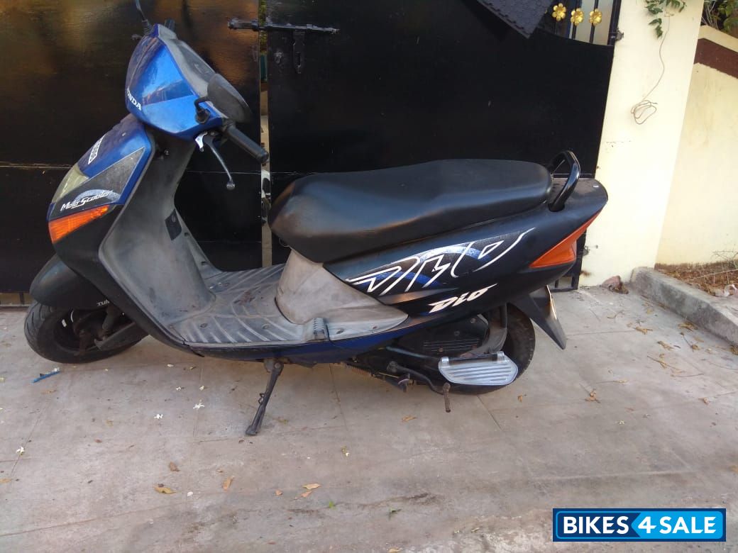 Used 2009 model Honda Dio for sale in Chennai. ID 208547 Bikes4Sale