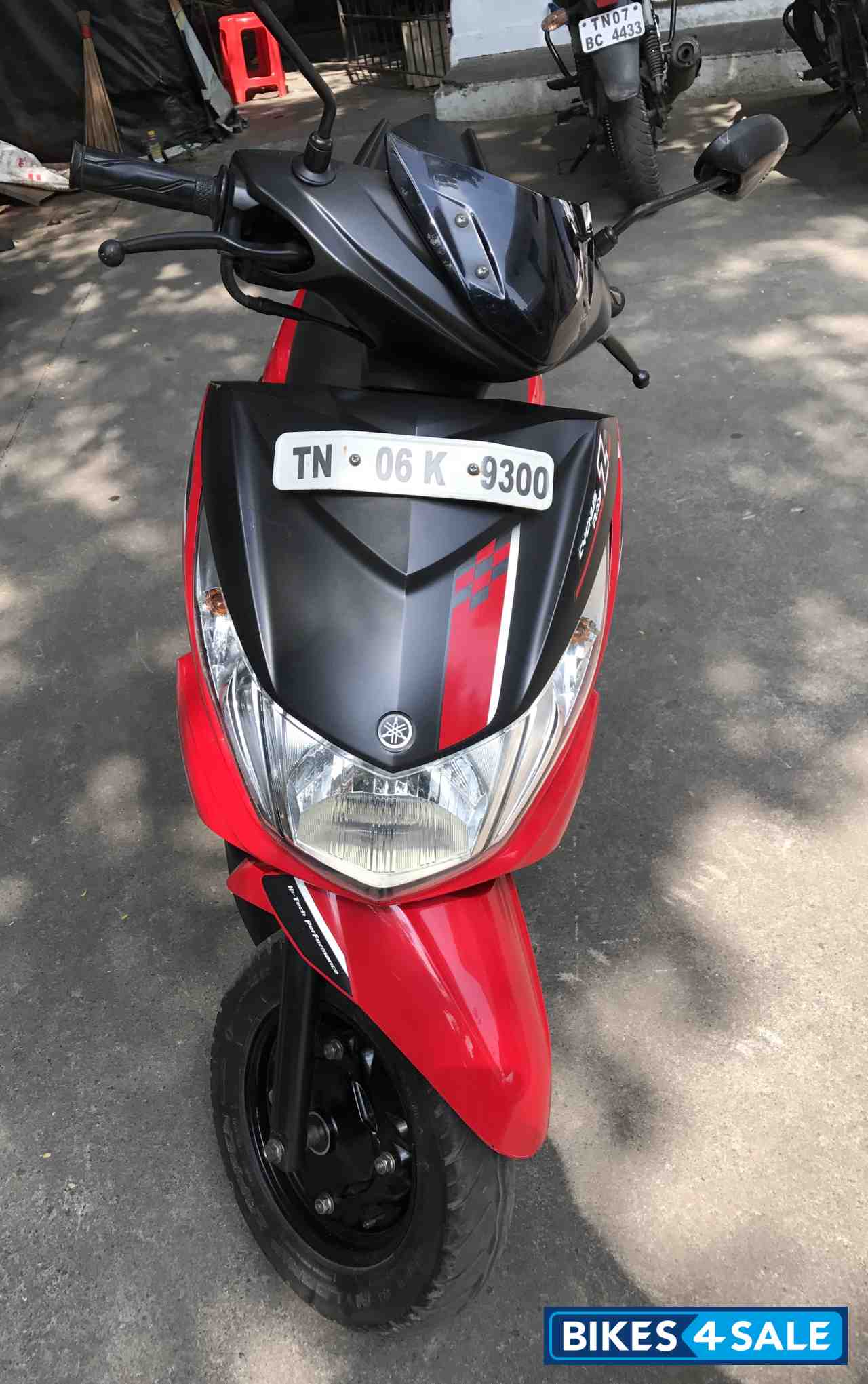 Red And Black Yamaha Ray Z