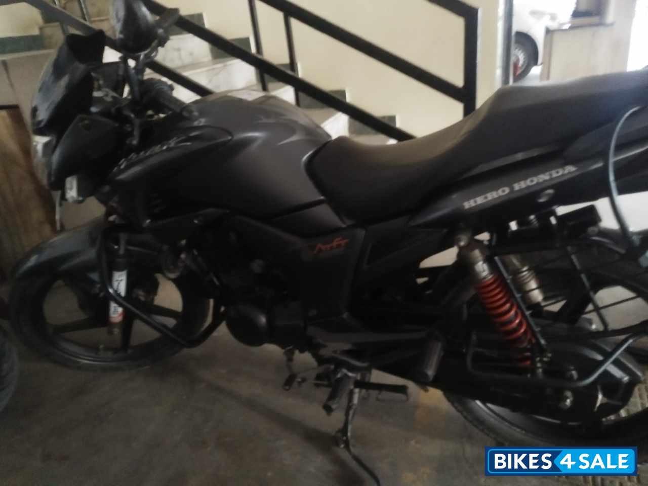 Metallic Dark Grey Hero Hunk Metallic Dark Grey Hero Hunk