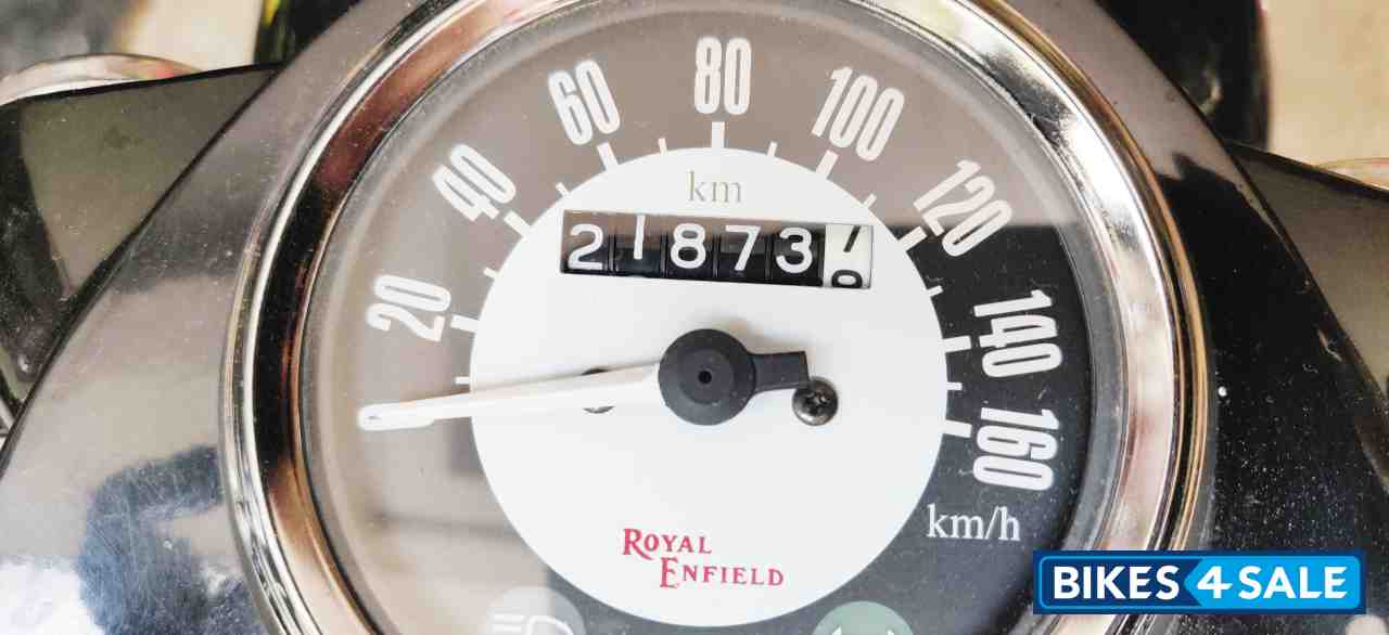 Black Royal Enfield Classic 500 Black Royal Enfield Classic 500