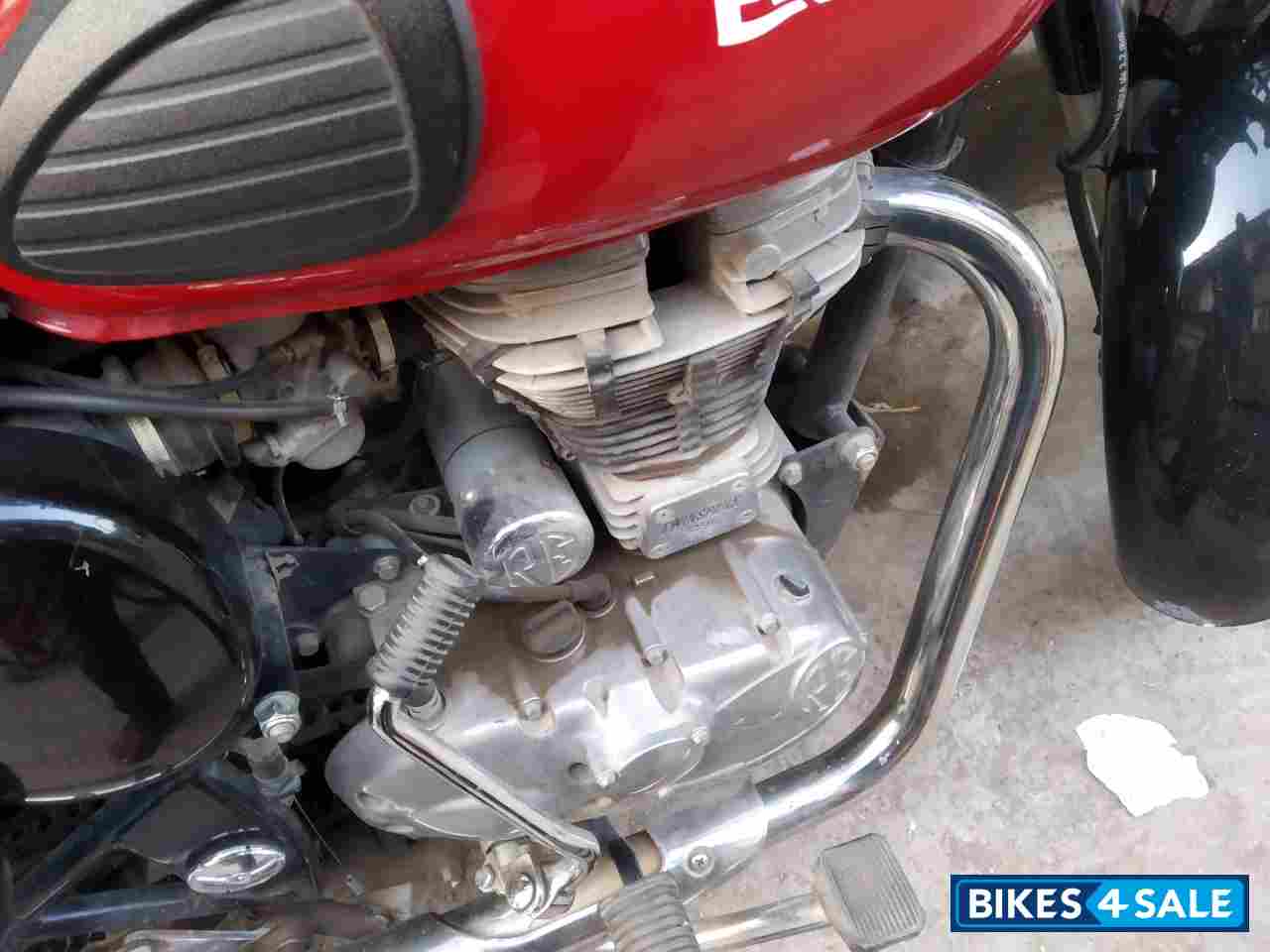 Royal Enfield Classic 350 Redditch Red