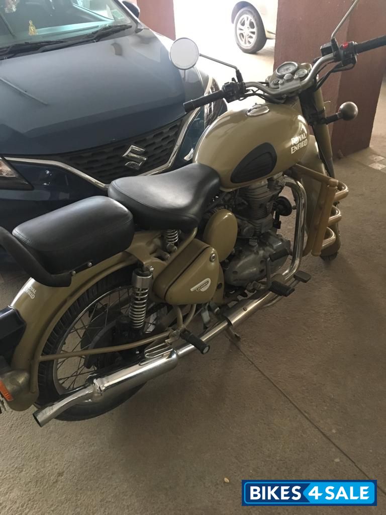 Royal Enfield Classic Desert Storm