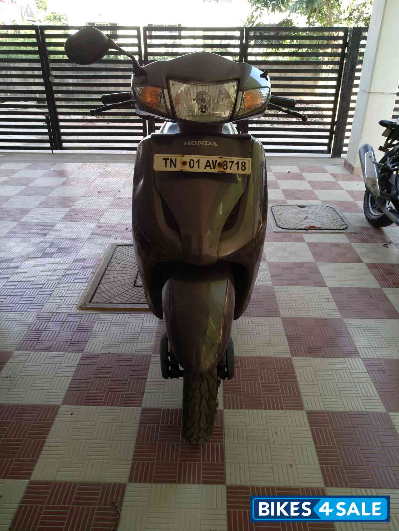 Grey Honda Activa