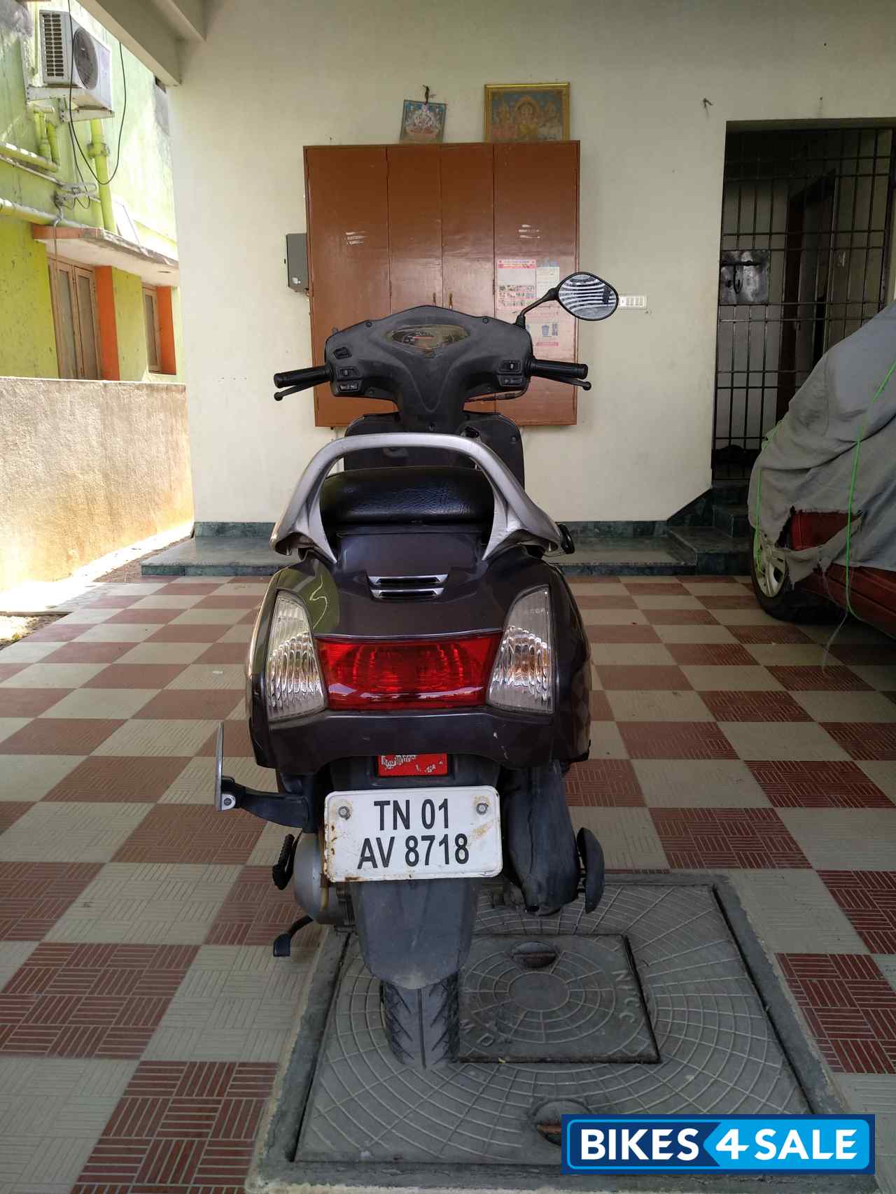 Grey Honda Activa