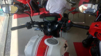 White TVS Apache RTR 200 4V ABS