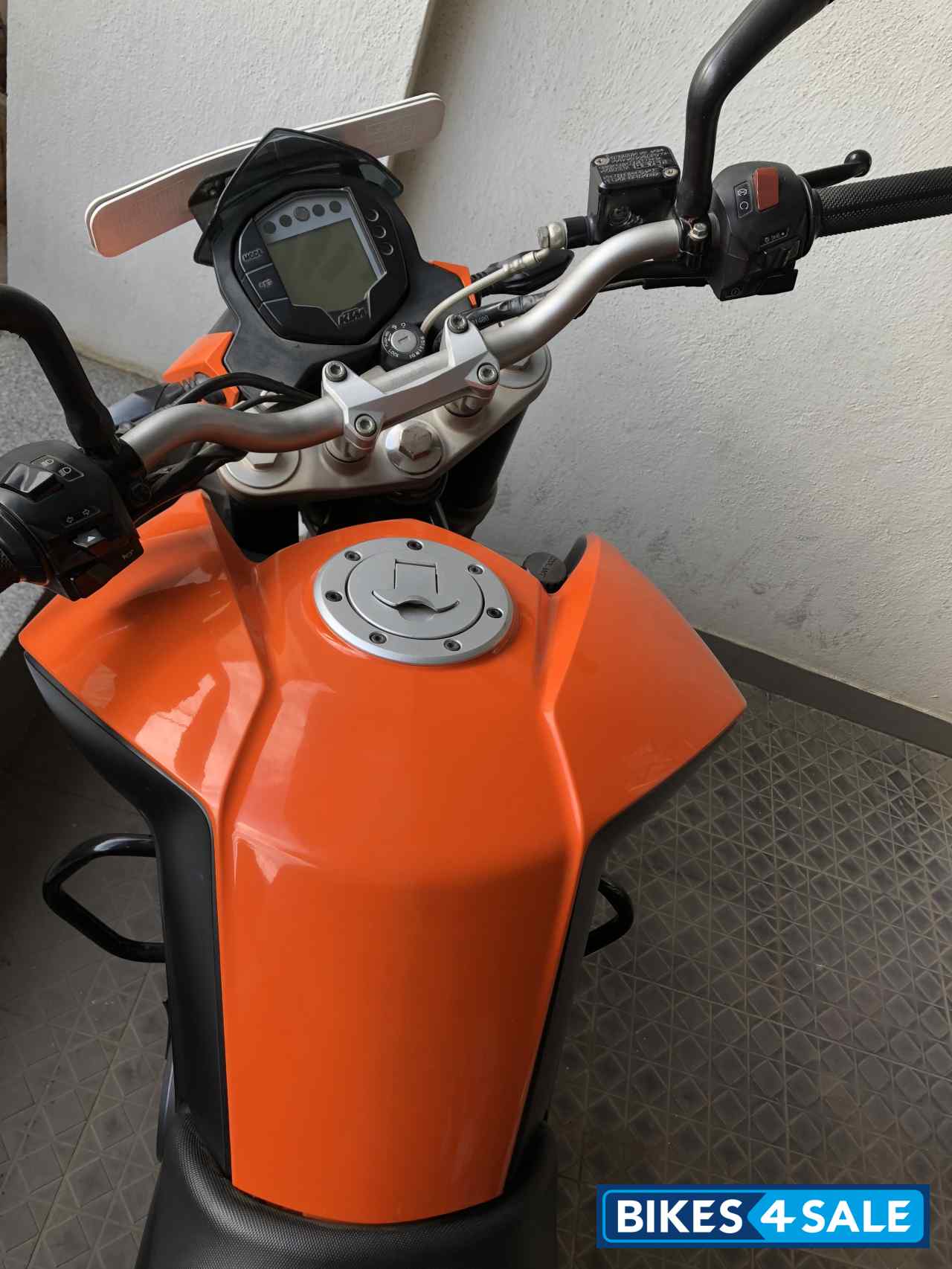 KTM Duke 200