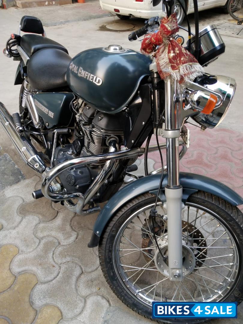 Royal Enfield Thunderbird 350 Royal Enfield Thunderbird 350