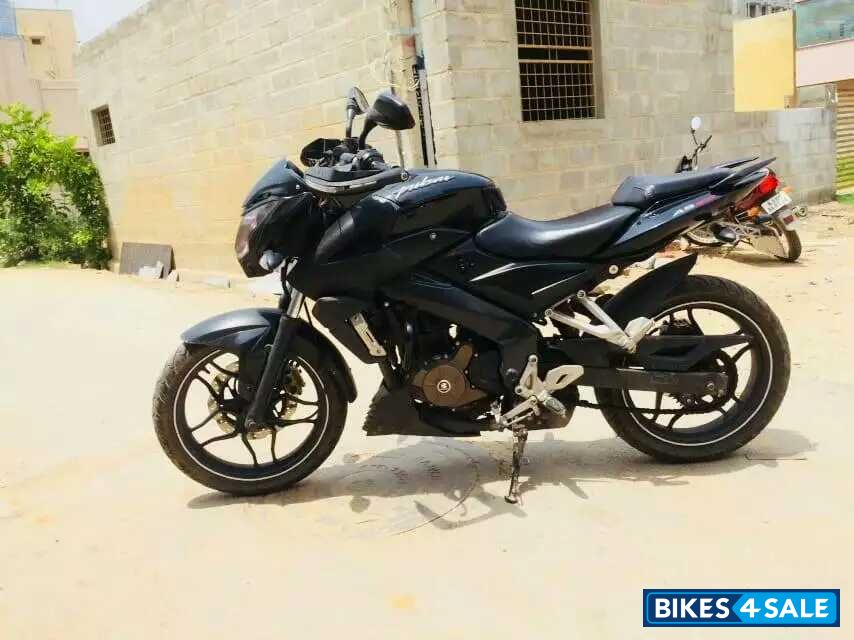 Bajaj Pulsar AS 200