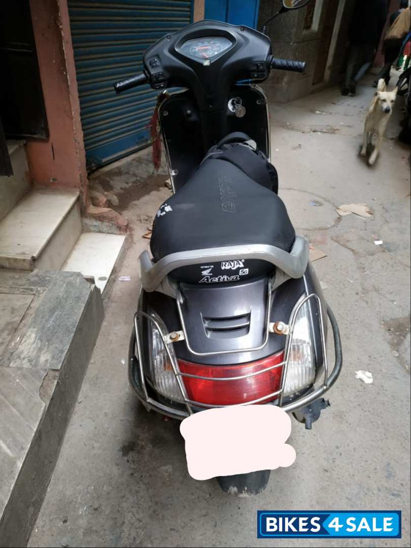 Grey Honda Activa 125