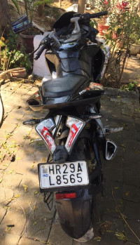 Black Bajaj Pulsar AS 200