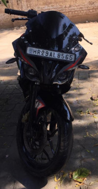 Black Bajaj Pulsar AS 200
