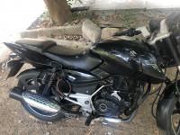 Black Bajaj Pulsar 150 Classic