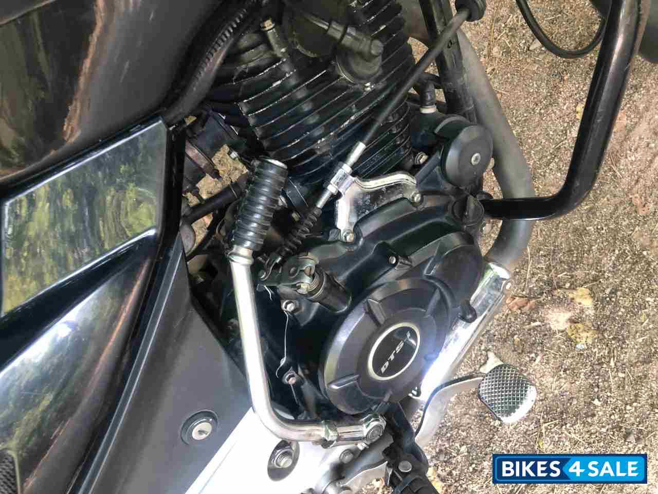 Black Bajaj Pulsar 150 Classic Black Bajaj Pulsar 150 Classic