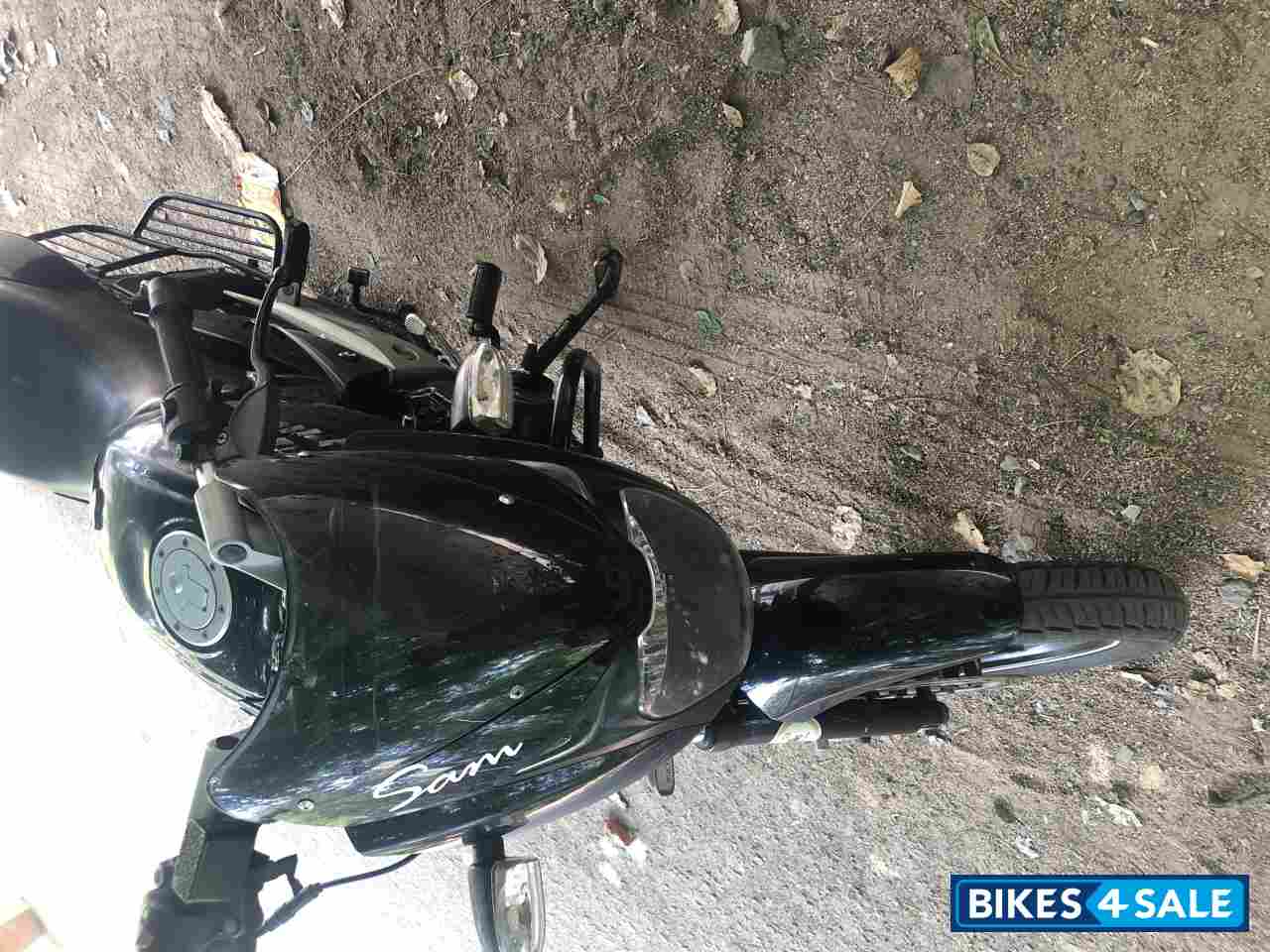 Black Bajaj Pulsar 150 Classic Black Bajaj Pulsar 150 Classic