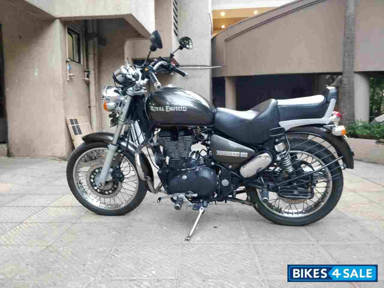 Lightening Royal Enfield Thunderbird 500