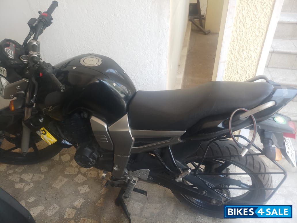 Yamaha FZ16