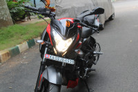 Red Bajaj Pulsar 200 NS